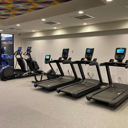 Home2 Suites By Hilton Hasbrouck Heights Exteriör bild