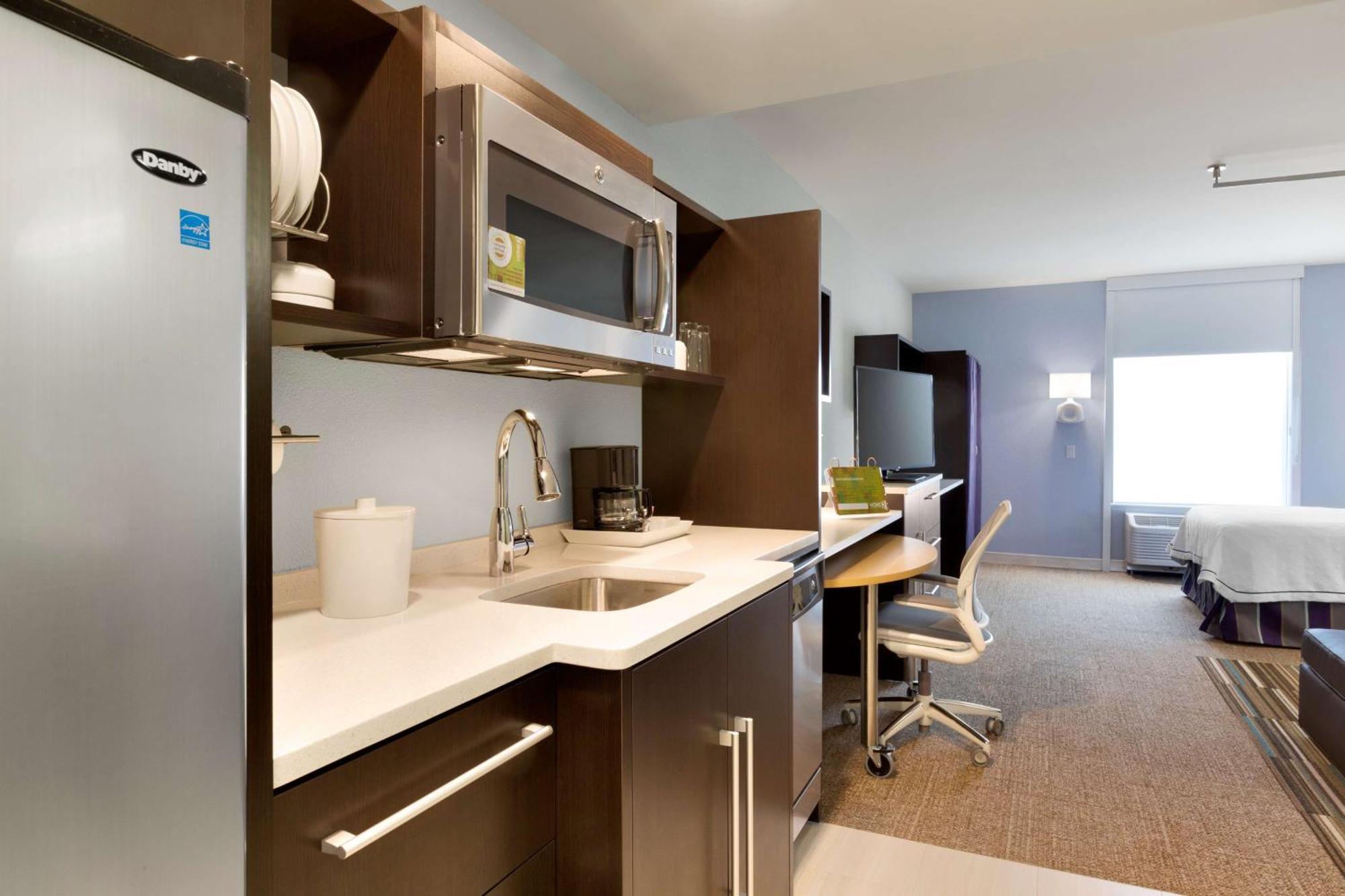 Home2 Suites By Hilton Hasbrouck Heights Exteriör bild