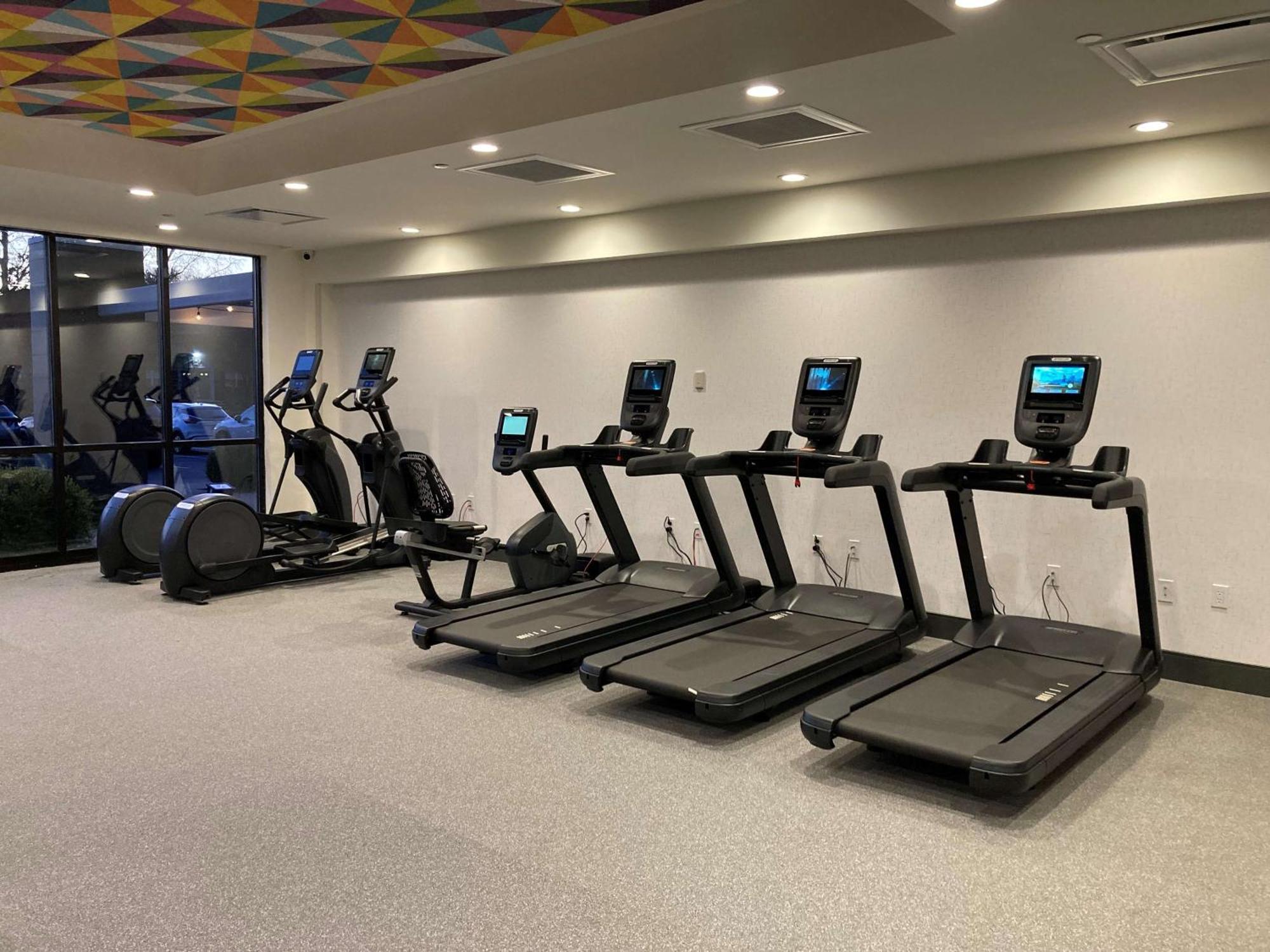 Home2 Suites By Hilton Hasbrouck Heights Exteriör bild